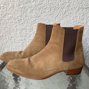 YSL Saint Laurent WYATT CHELSEA BOOTS IN SUEDE